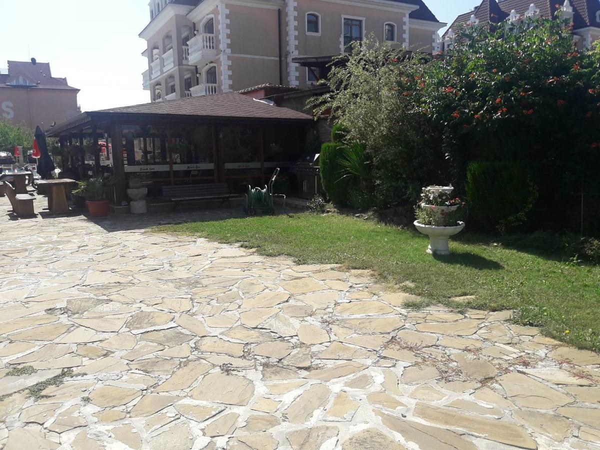 Hotel Black Sea - Breakfast, Pool & Free Parking Obzor Ngoại thất bức ảnh