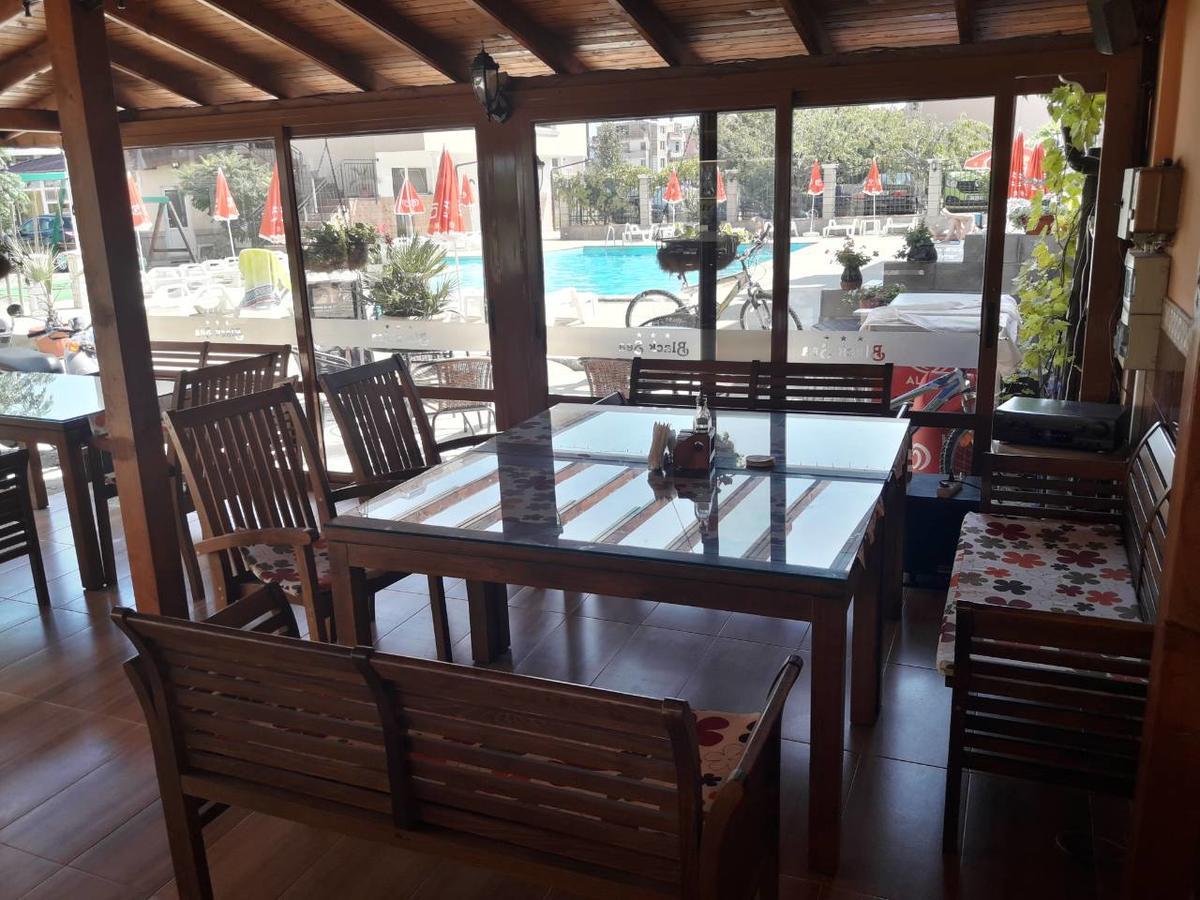 Hotel Black Sea - Breakfast, Pool & Free Parking Obzor Ngoại thất bức ảnh